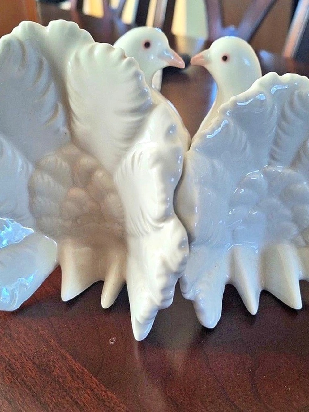 White Dove Figurine Set